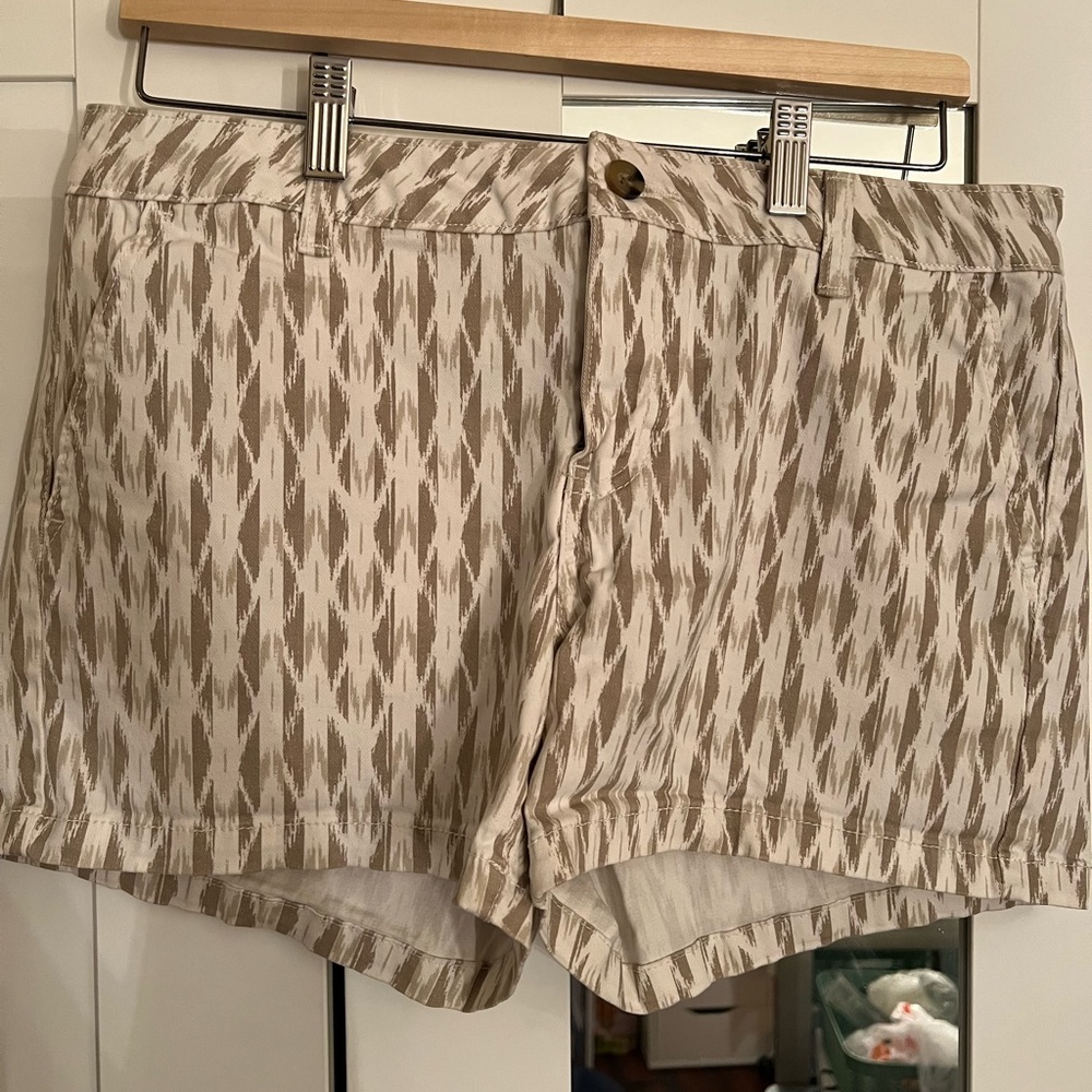 a.n.a. shorts